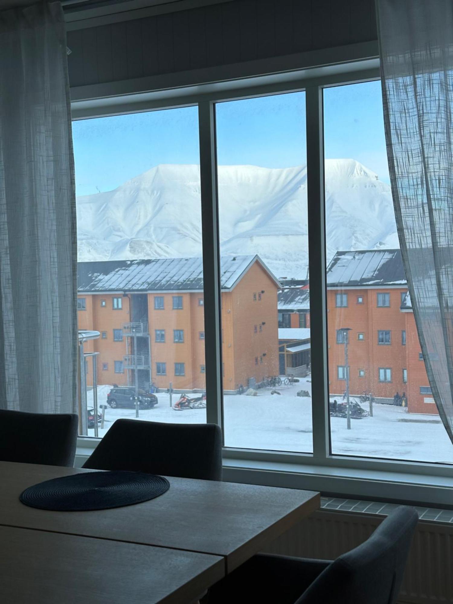 Longyearbyen Apartment Exterior photo
