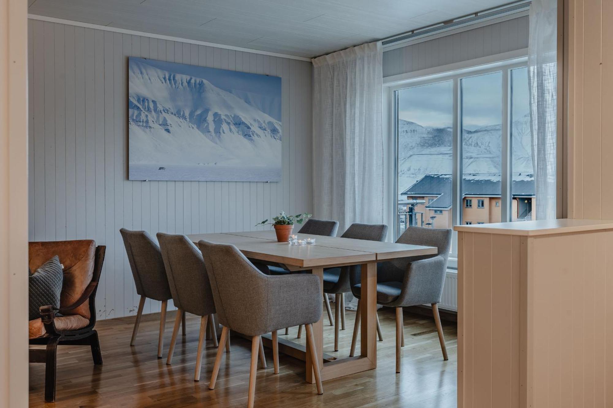 Longyearbyen Apartment Exterior photo